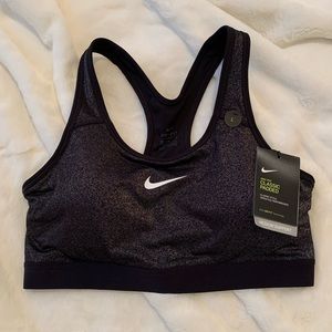 Nike Pro classic padded classic style versatile performance Dri-Fit